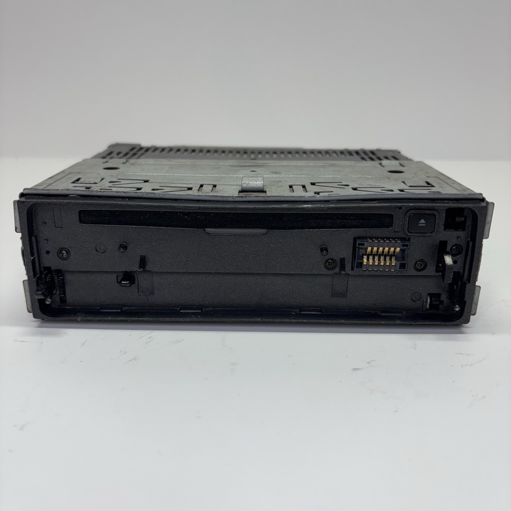 Pioneer DEH-P4600MP CD Player In Dash Receiver Radio Stereo No Face